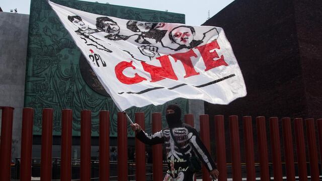 Protestas de la CNTE en la Cámara de Diputados