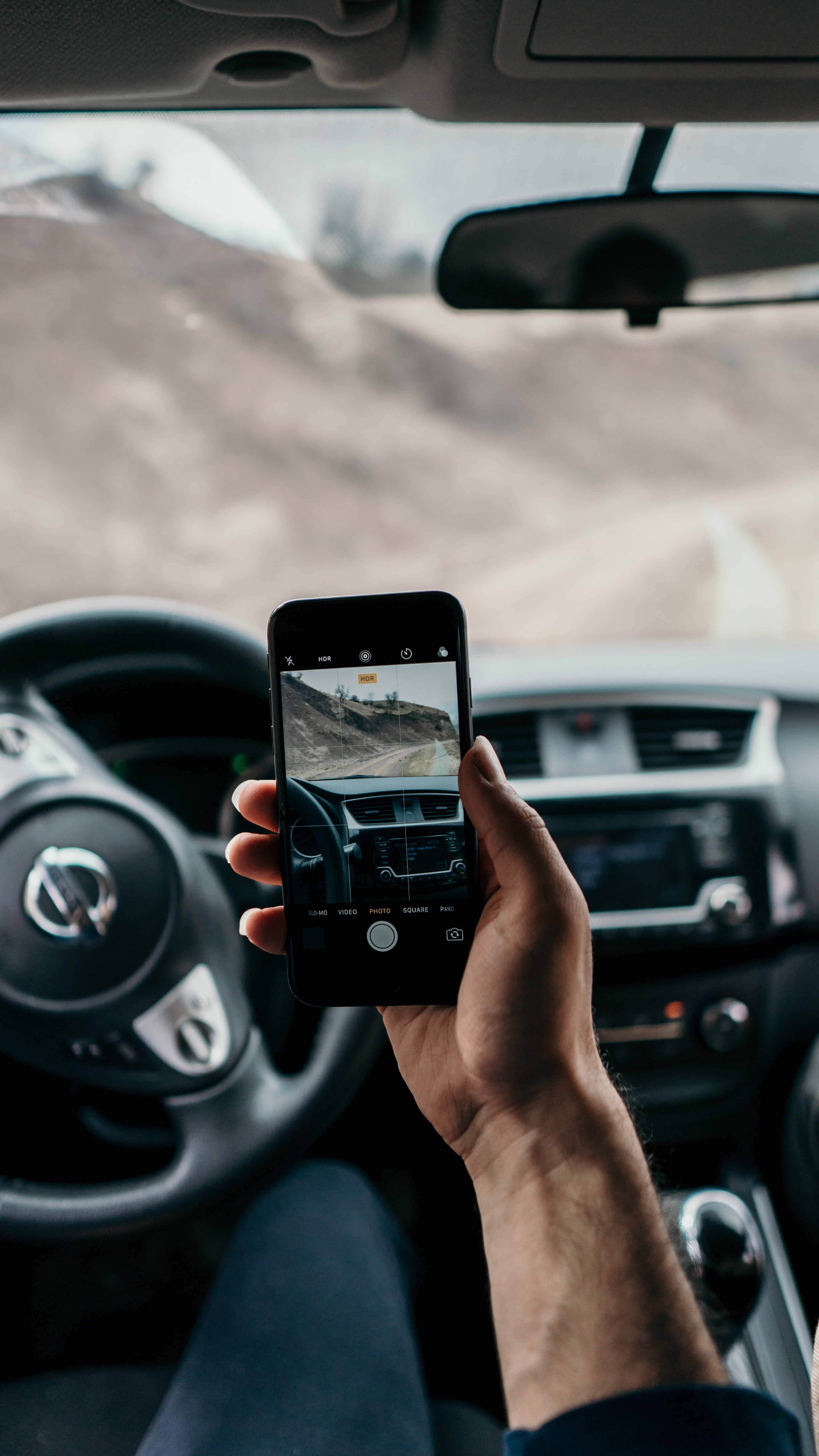 Auto y celular