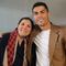 Cristiano Ronaldo: Su madre le llevó camiseta de Portugal al Papa Franciso