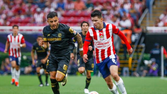 Alexis Vega contra Chivas