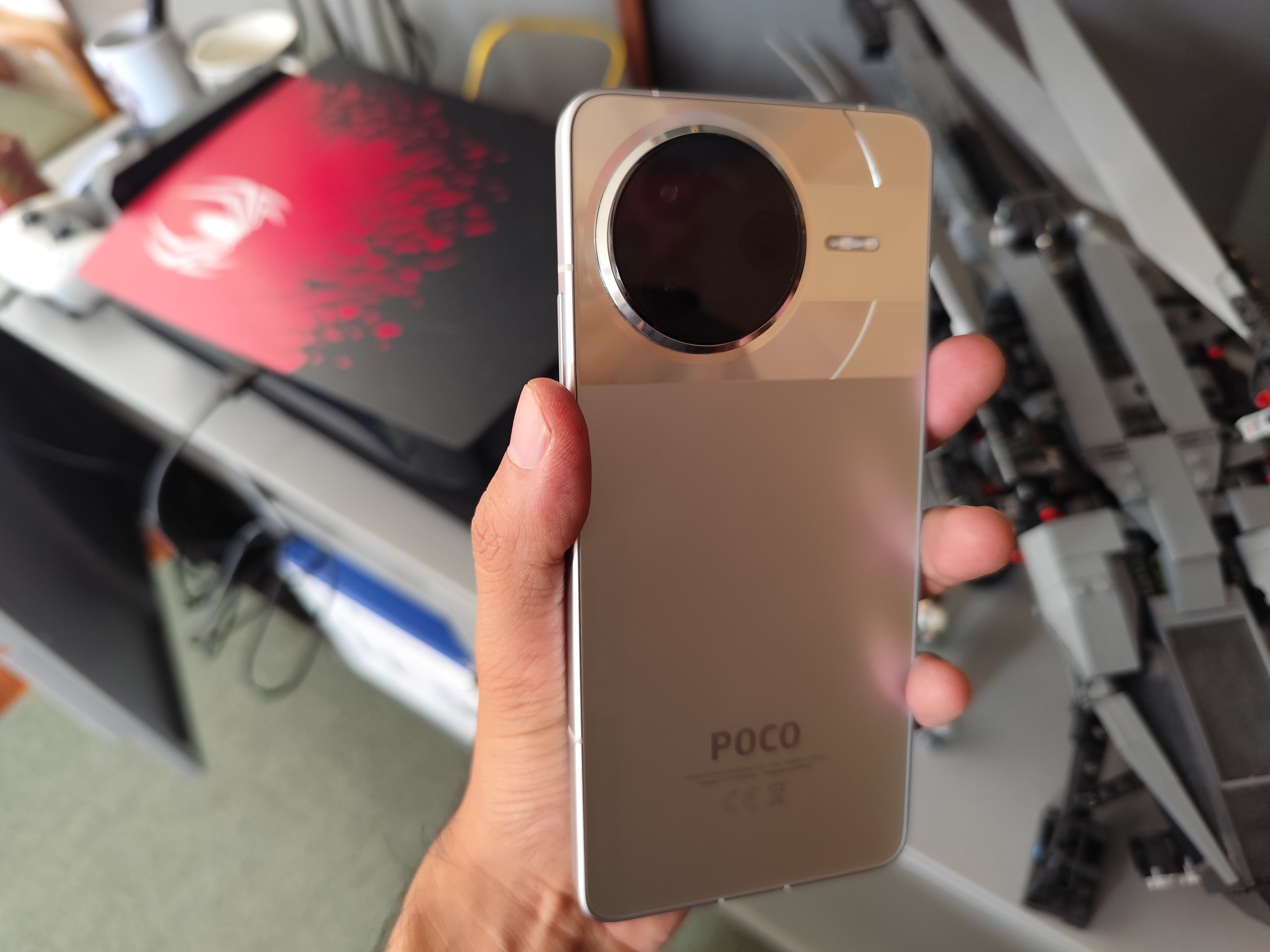 POCO F7 Pro