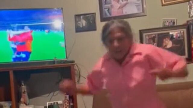 Abuelita fan del Club Chivas