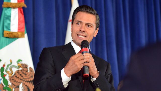 El jefe del Ejecutivo mandará al Congreso una iniciativa para someter a revisión el salario. Foto/Cuartoscuro