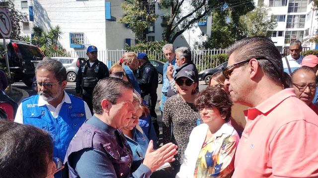 Giovani Gutiérrez celebra obras urbanización en Coyoacán