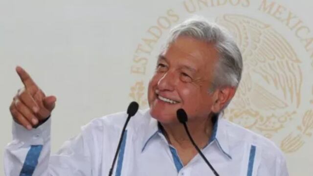 i los columnistas ya no la rifan –los 90 o los 95 que lo critican un día sí y otro también– ¿para qué Andrés Manuel se toma la molestia de leerlos un día sí y otro también?