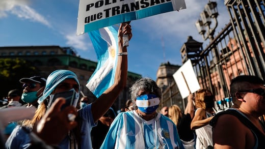 Manifestaciones en Argentina por la 'vacunación VIP'