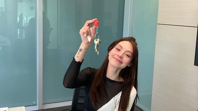 Dhasia Wezka, youtuber