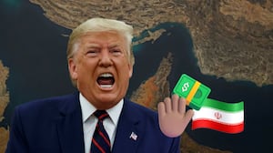 Trump presiona a Irán para frenar cobros a petroleros en Ormuz