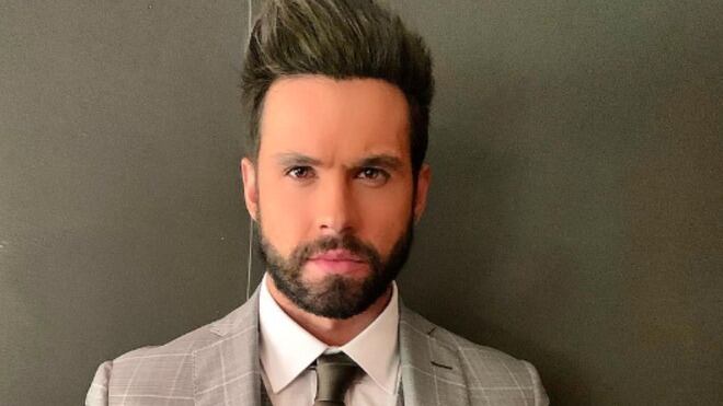 Eleazar Gómez explota contra la reportera que lo comparó con Fofo Márquez por su pasado en la cárcel