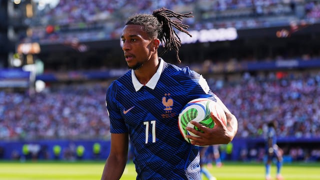 Michael Olise está en riesgo de ser suspendido si es amonestado en el Francia vs Marruecos