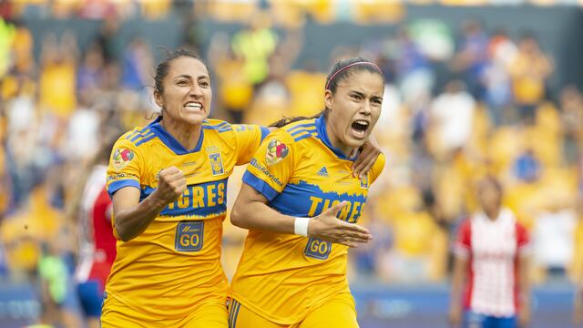 Lizbeth Ovalle festeja gol