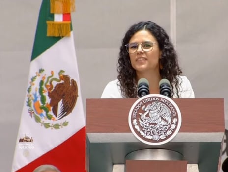 María Luisa Alcalde en celebración de AMLO en el Zócalo