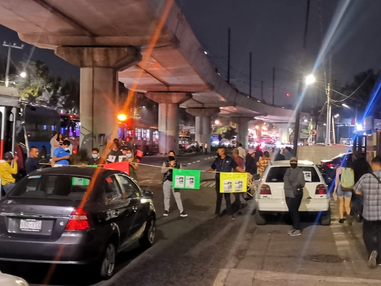 Bloqueo de avenida Tláhuac