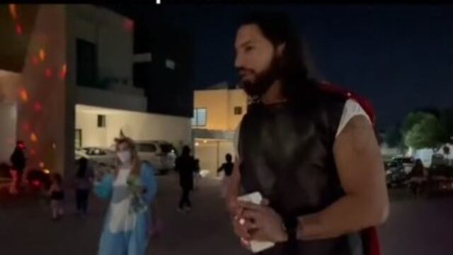 Poncho de Nigris disfrazado de guerrero