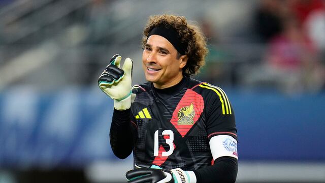 Memo Ochoa, en la Nations League con la Selección Mexicana.