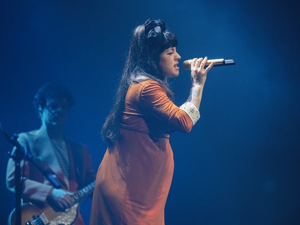 Mon Laferte embarazada