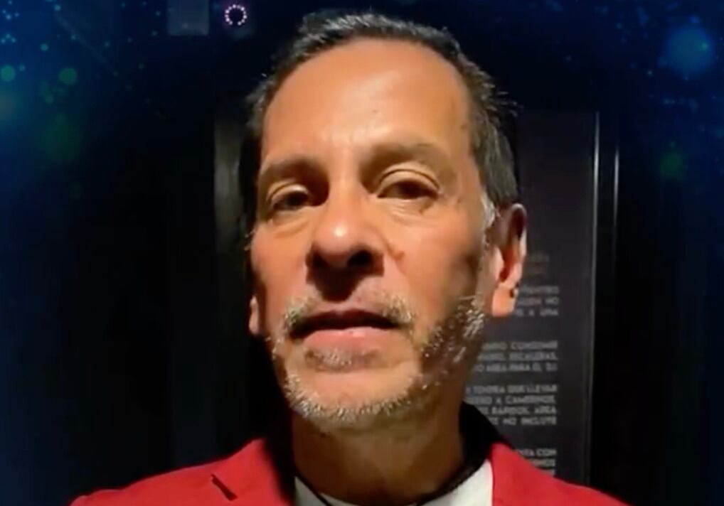Víctor Hugo Sánchez, periodista de espectáculos