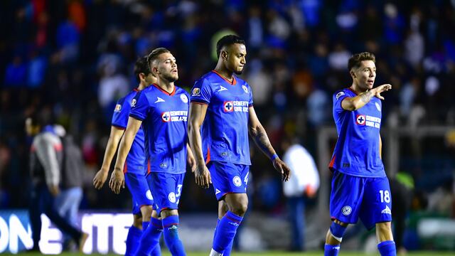 Rodrigo Huescas con Cruz Azul