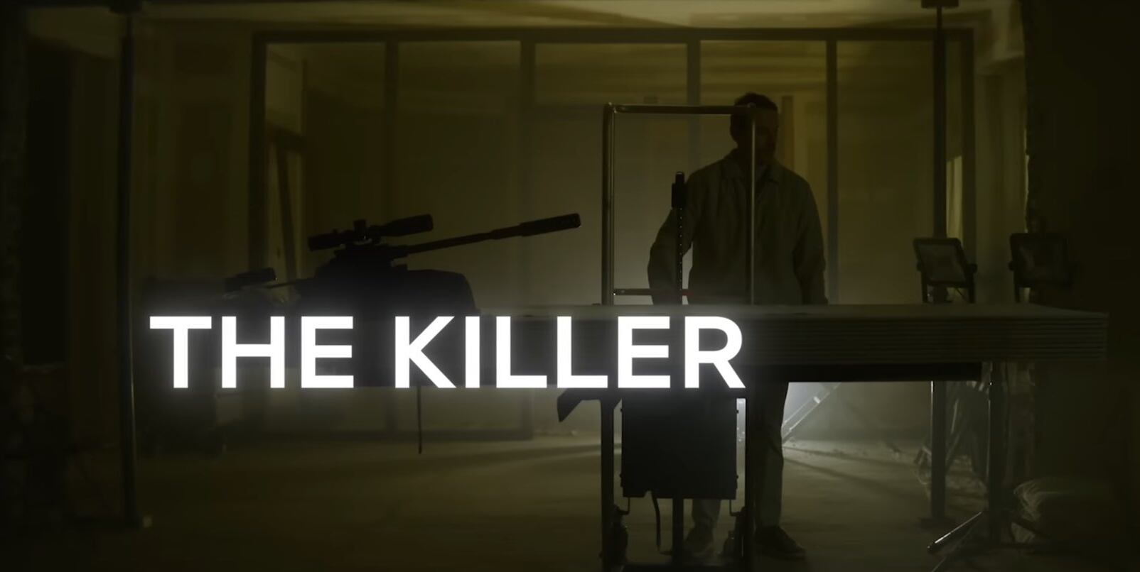 David Fincher: The Killer descubre a Michael Fassbender en su primer póster para Netflix