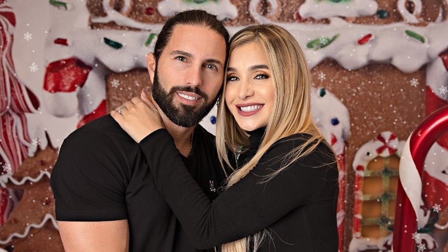 Poncho de Nigris y su esposa, Marcela Mistral