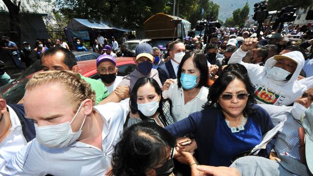 Salida de Sandra Cuevas