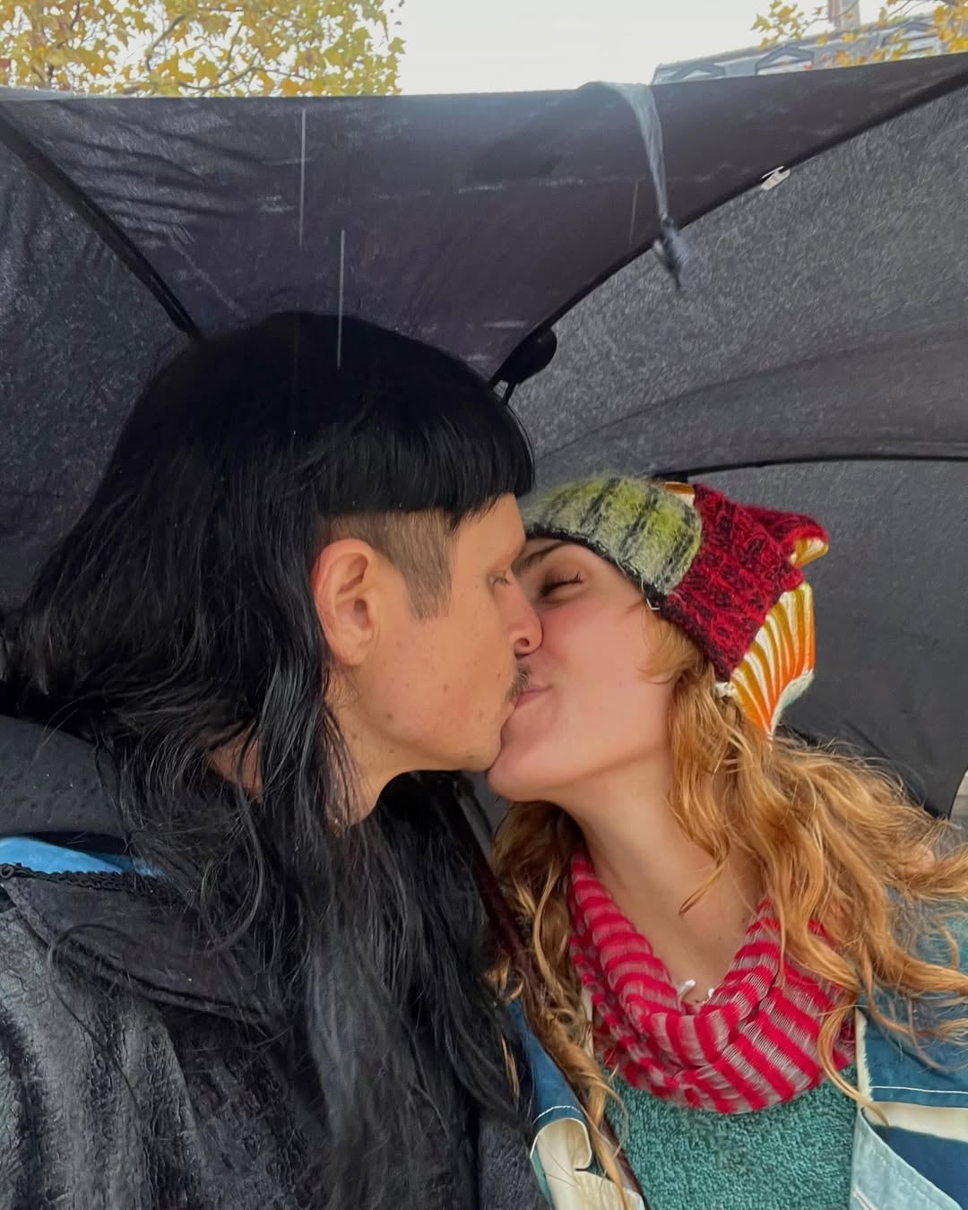 Oliver Tree y su novia, Fiona Chernavskaya