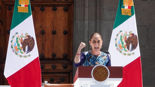 Claudia Sheinbaum, presidenta constitucional de los Estados Unidos Mexicanos, presentó en el Zócalo capitalino su Asamblea Informativa