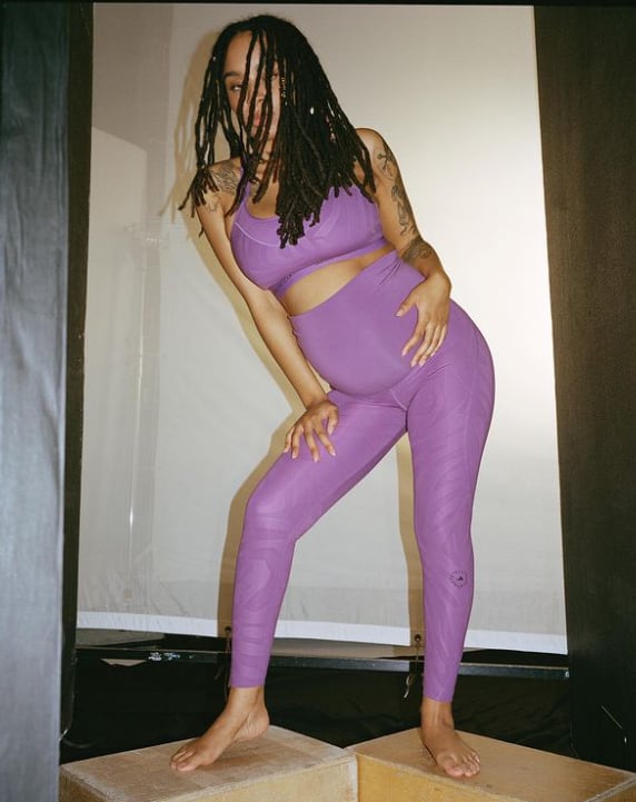 Outfit color lila de Stella McCartney