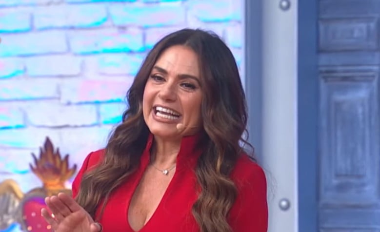 Penélope Menchaca en Enamorándonos