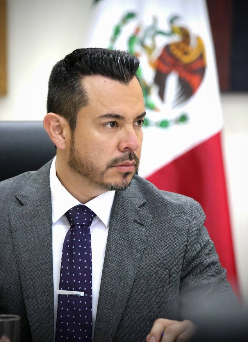 José Luis García Parra, político señalado como nuevo novio de Belinda