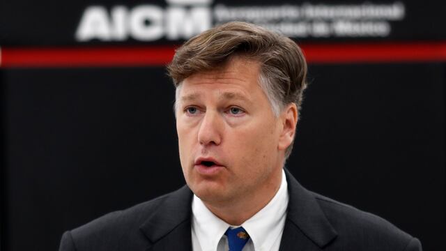 Christopher Landau. Llegada a México.