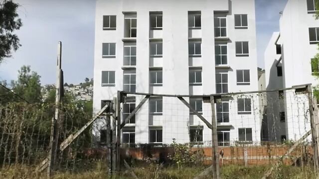 Denuncian presunto despojo de terreno por el Invi cuando Raymundo Collins era su titular