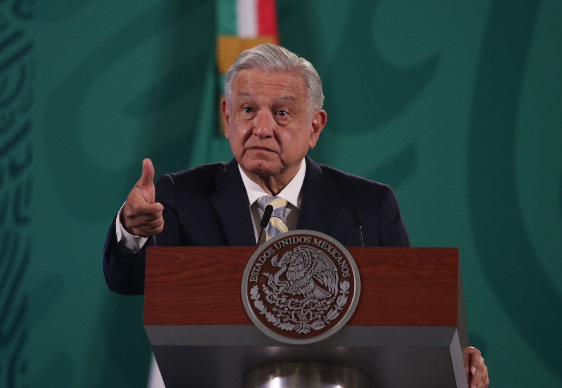 AMLO