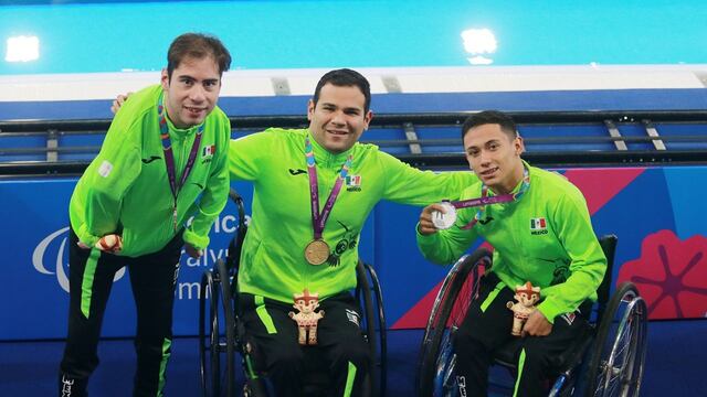 México arrasó en natación