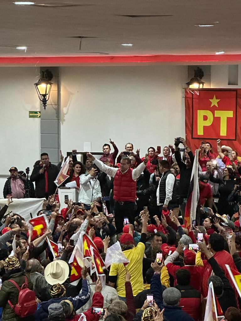Ricardo Mejía cierra su pre campaña con más de 5 mil personas