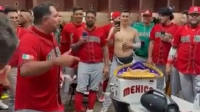 Benjamín Gil, manager de México en el Clásico Mundial de Béisbol.