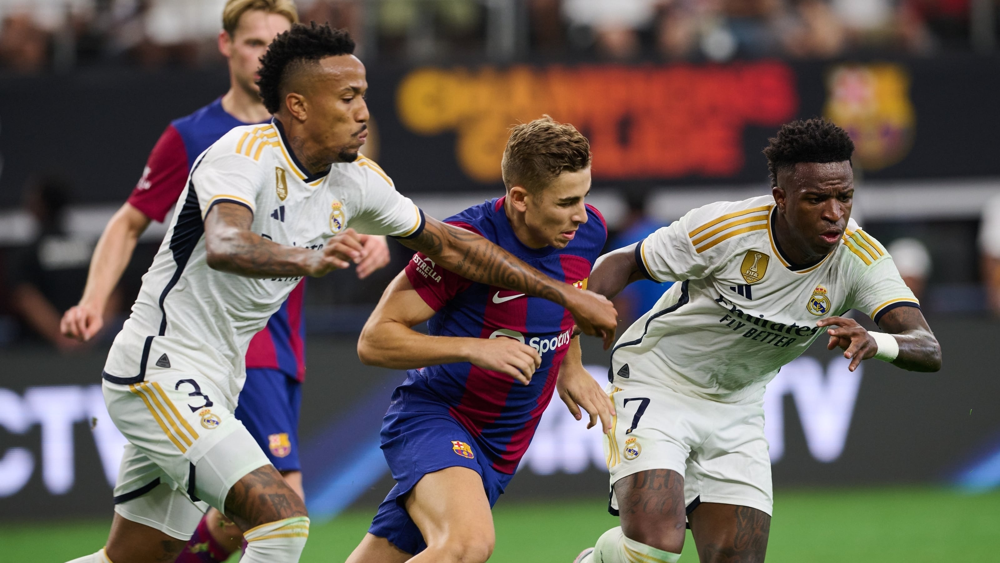 Real Madrid vs Barcelona: Pronóstico y posibles alineaciones para El Clásico de LaLiga