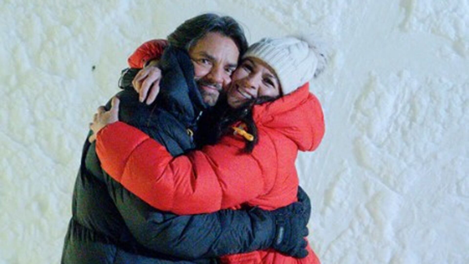 Las fotos de Eugenio Derbez y Alessandra Rosaldo que retratan sus 18 años juntos
