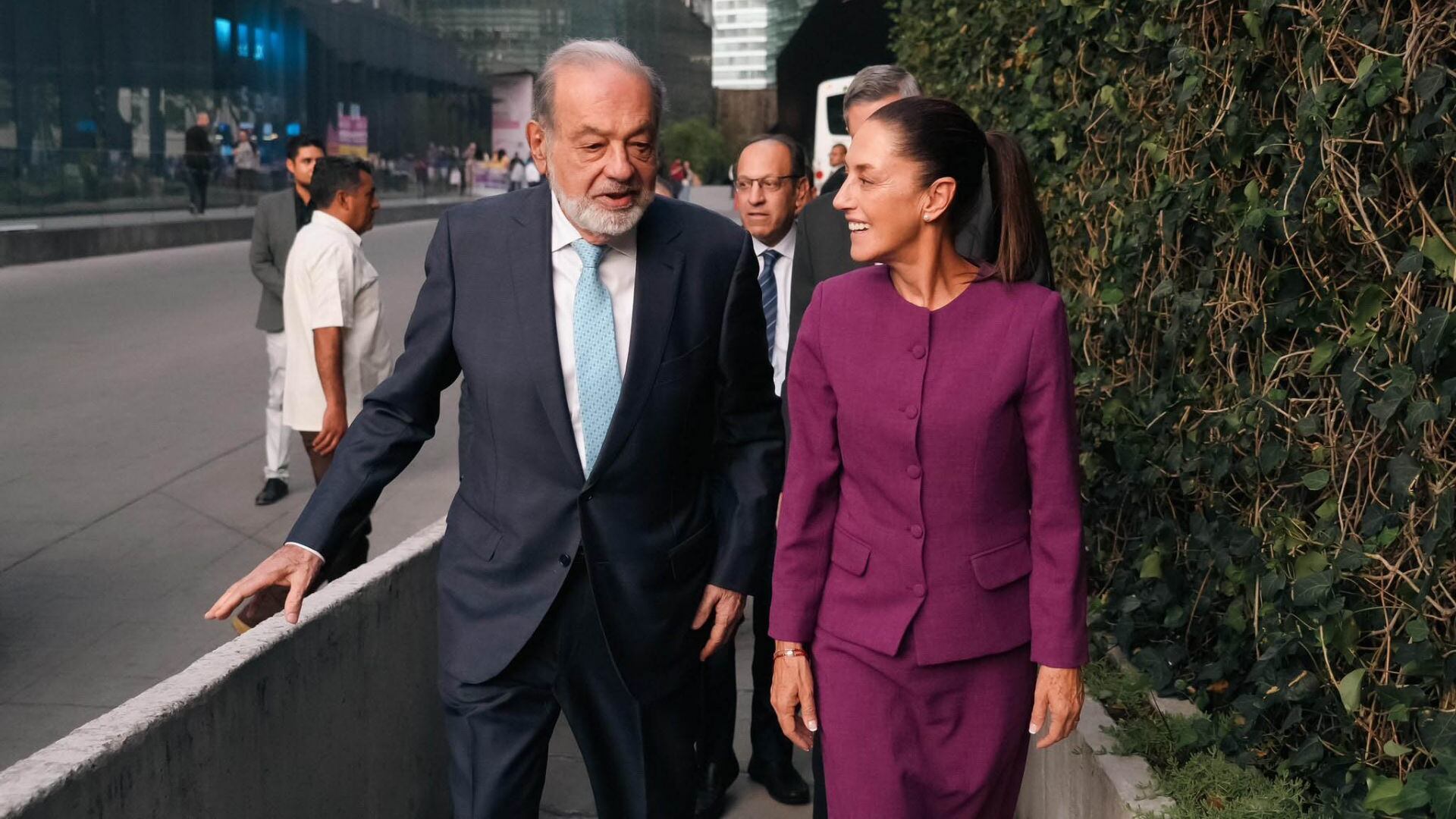 CLAUDIA SHEINBAUM, PRESIDENTA ELECTA DE MÉXICO Y CARLOS SLIM