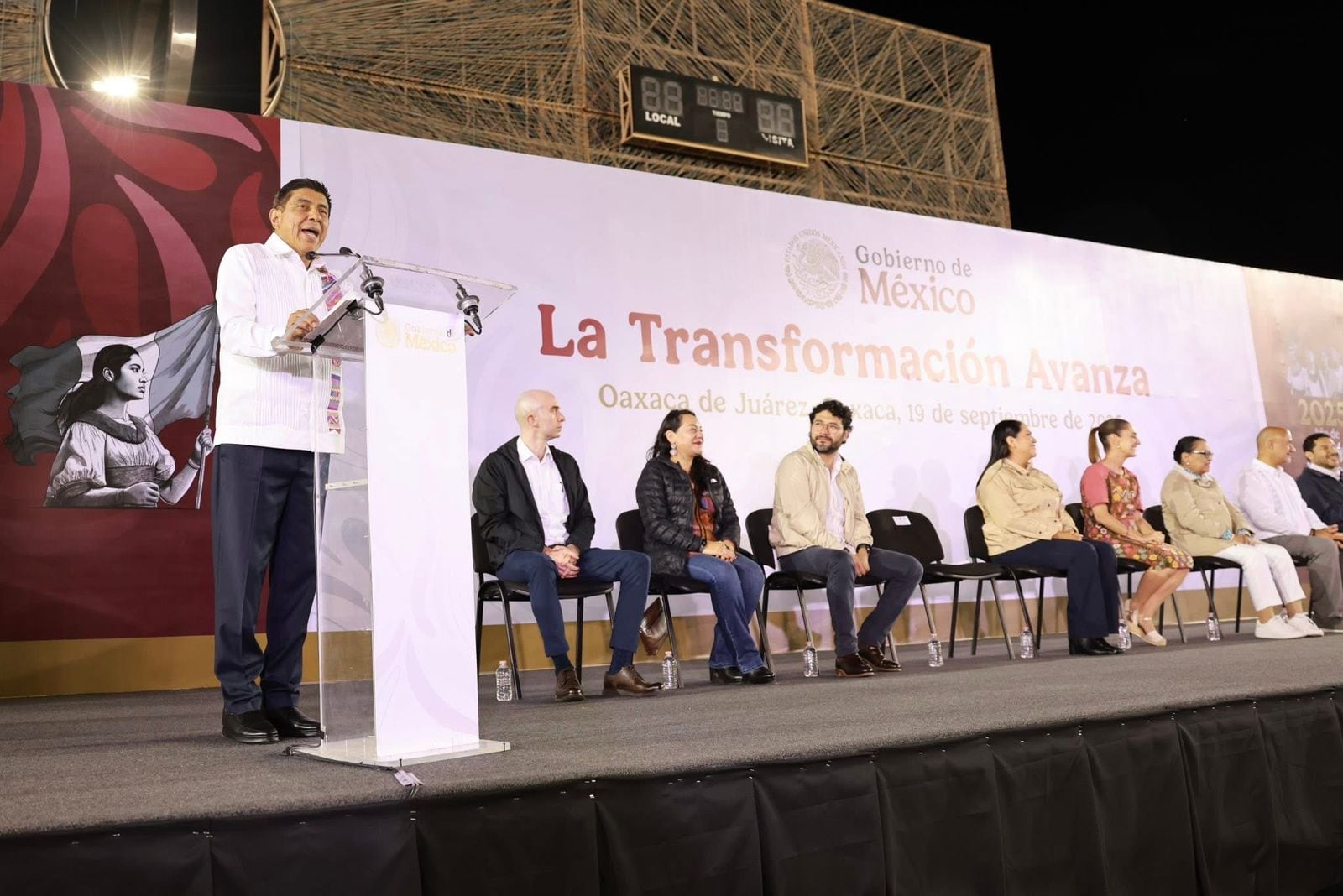 Claudia Sheinbaum da su rendición de cuentas en Oaxaca