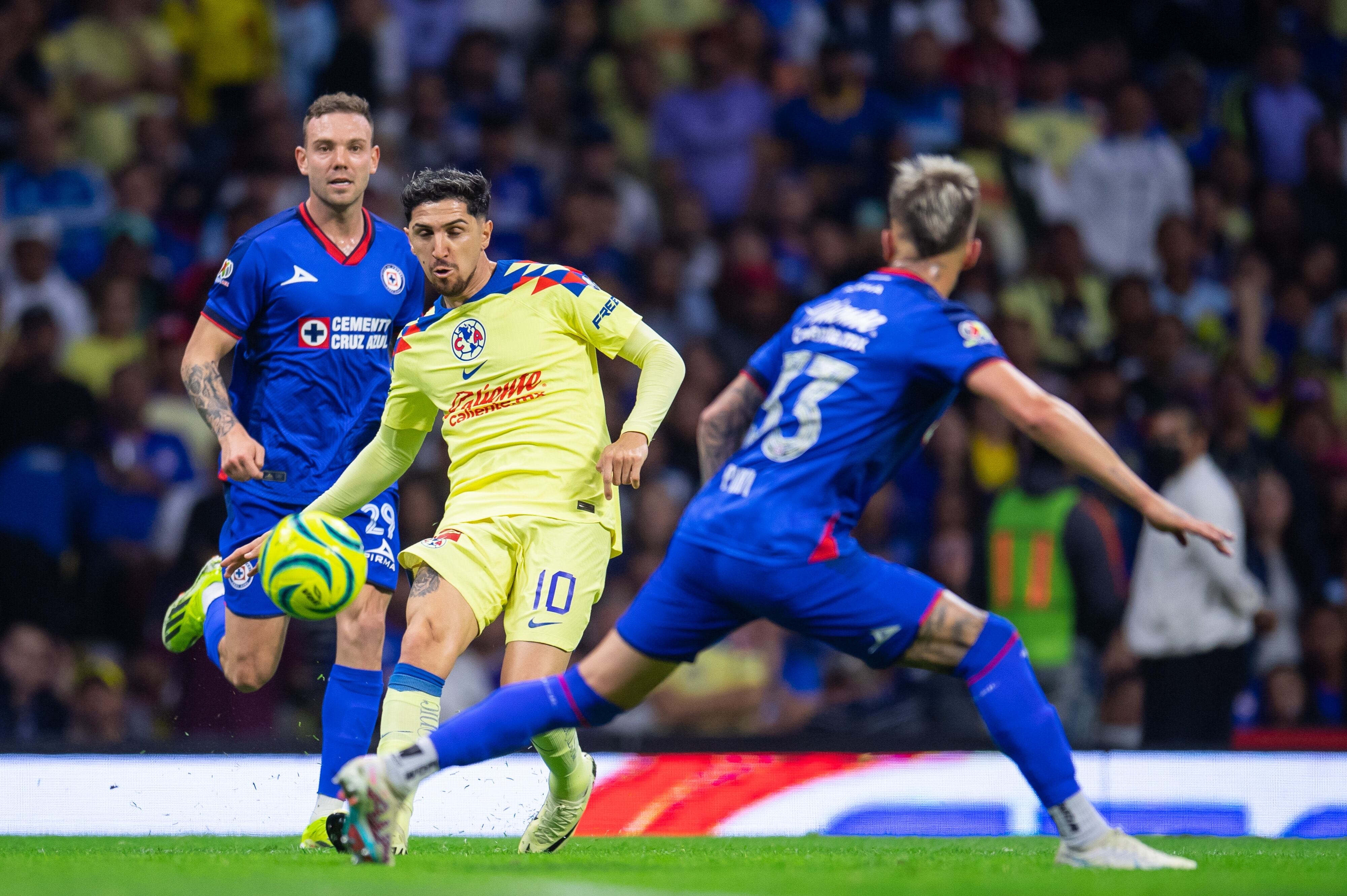 Cruz Azul vs América - Dónde ver la Final de ida