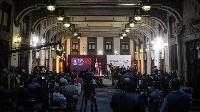 Andrés Manuel López Obrador, ex presidente de México, durante su intervención en la penúltima conferencia de prensa matutina en Palacio Nacional