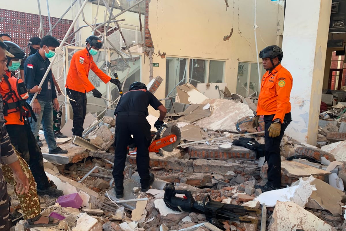 Sismo en Indonesia