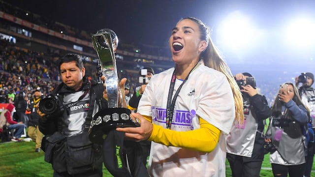 Nayeli Rangel celebró el título de Liga MX Femenil.