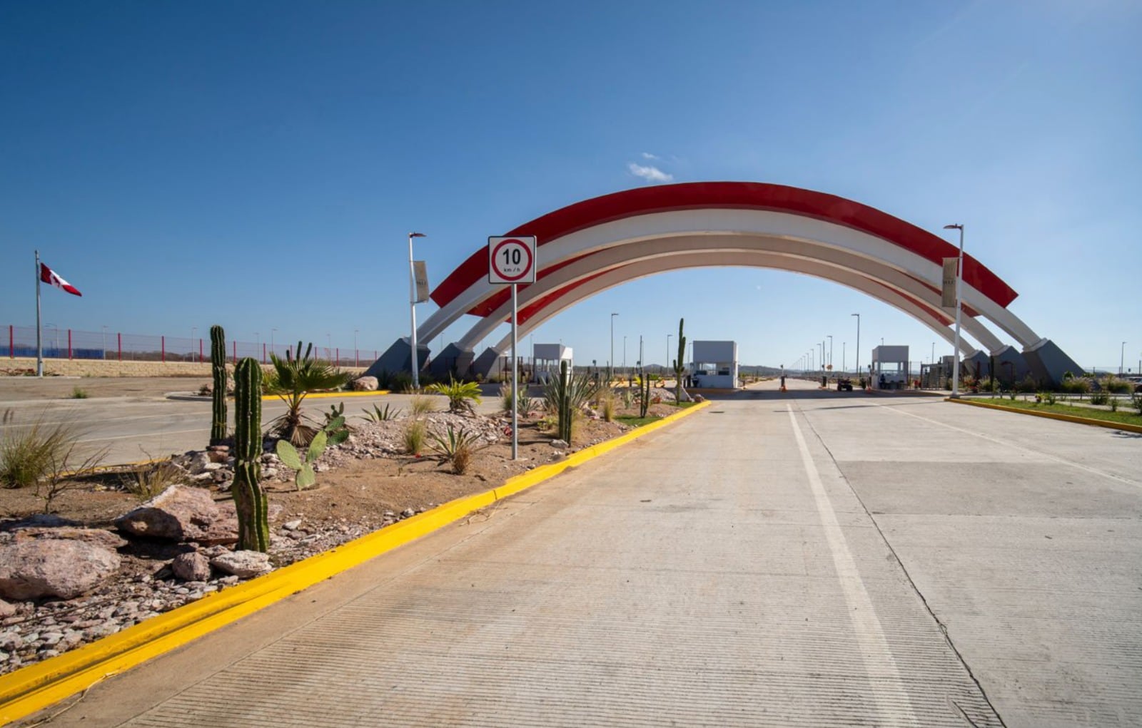 Juan José Arellano impulsa segunda fase del Mazatlán Logistics Center.