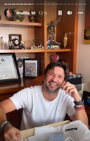 Kikín Fonseca celebra convertirse en papá.