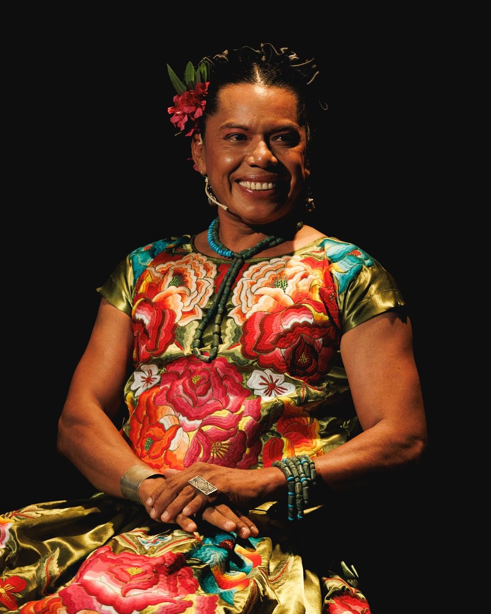 Lukas Avendaño, artista mexicano gana Premio a la Excelencia Artística en Nueva York