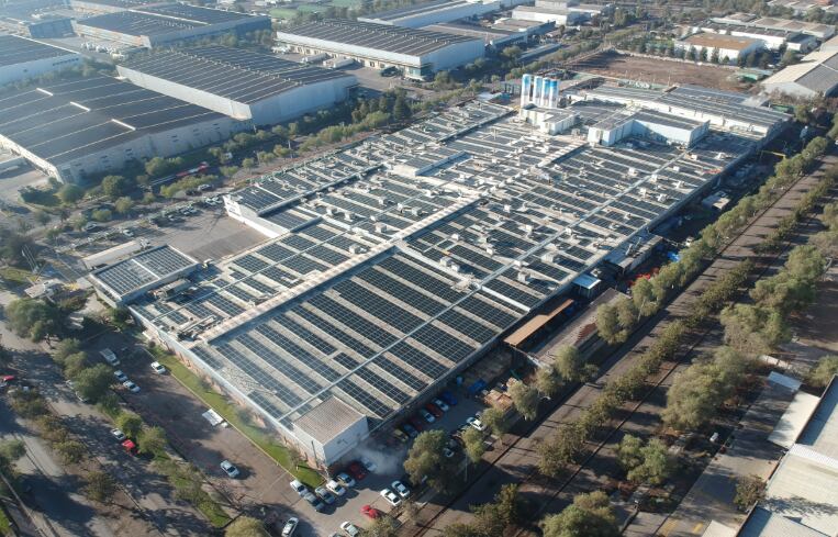 Techo fotovoltaico, Grupo Bimbo, IDEAL S.A