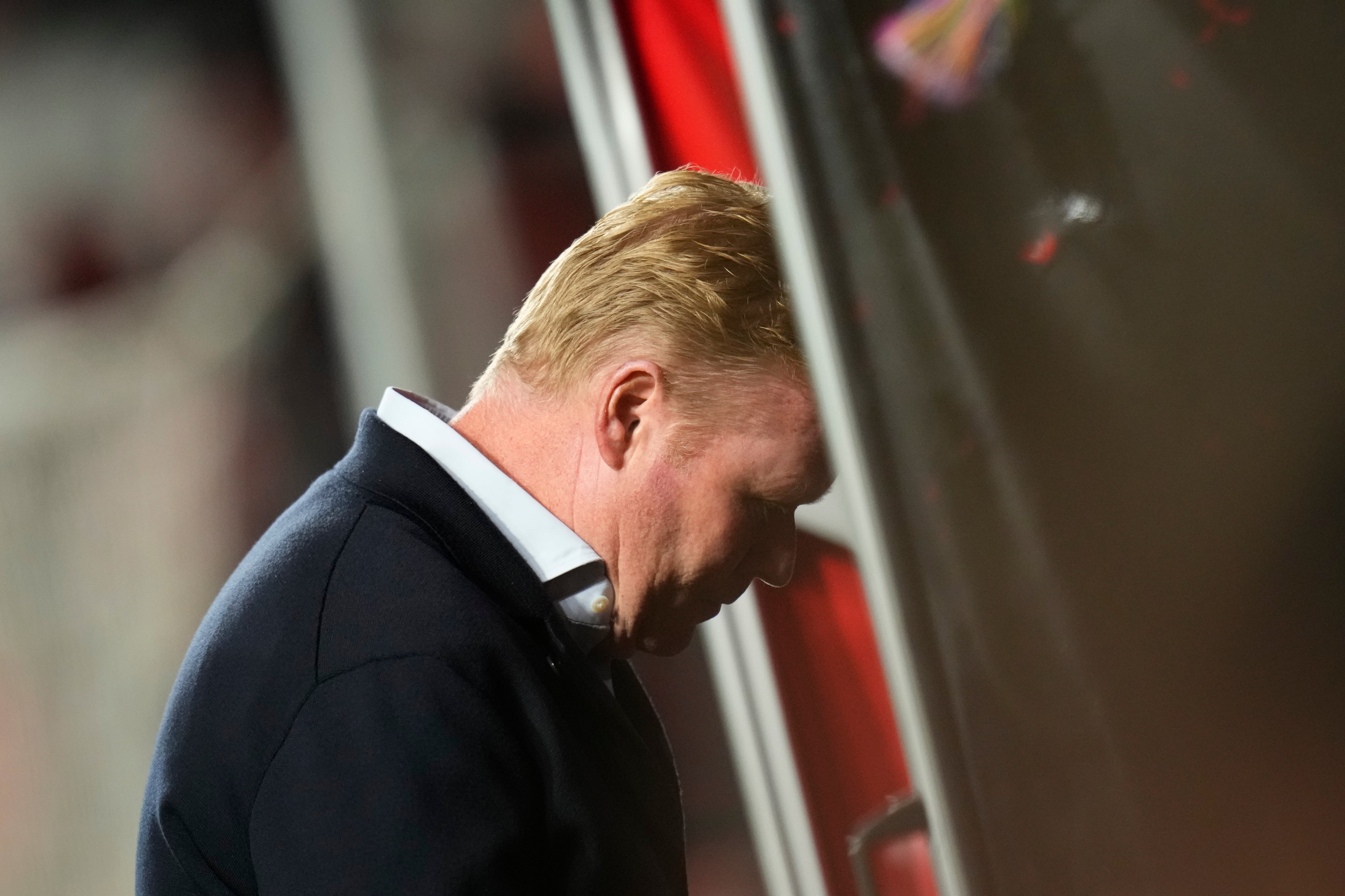 Ronald Koeman, fuera del FC Barcelona