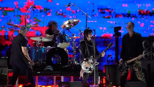 Nirvana en FireAid: Así fue el concierto en vivo de la legendaria banda sin Kurt Cobain